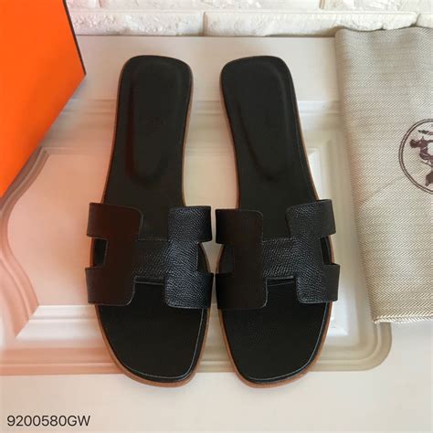 hermes slippers zwart|hermes female slippers.